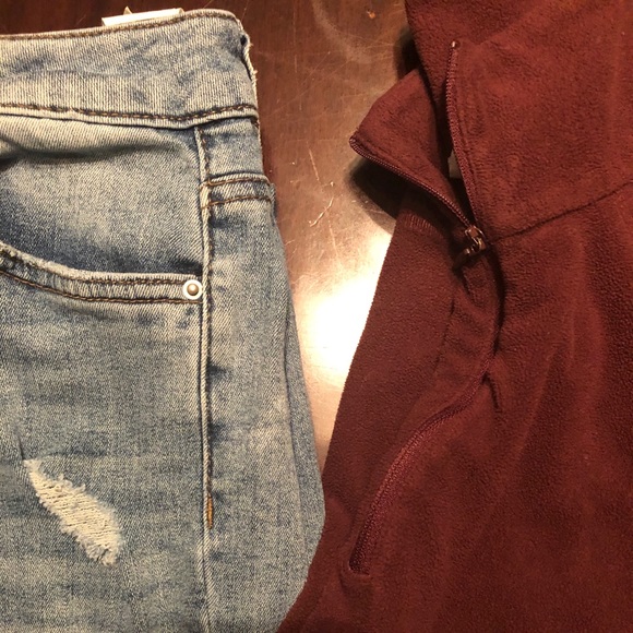 COLUMBIA SWEATSHIRT - Picture 2 of 7